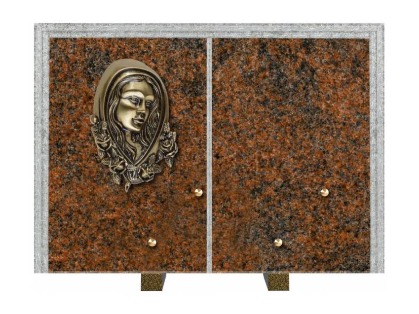 Nexiuma grave plaque