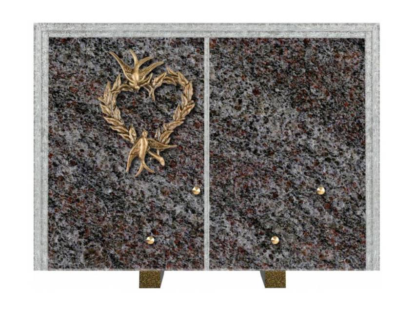 Nexiuma grave plaque
