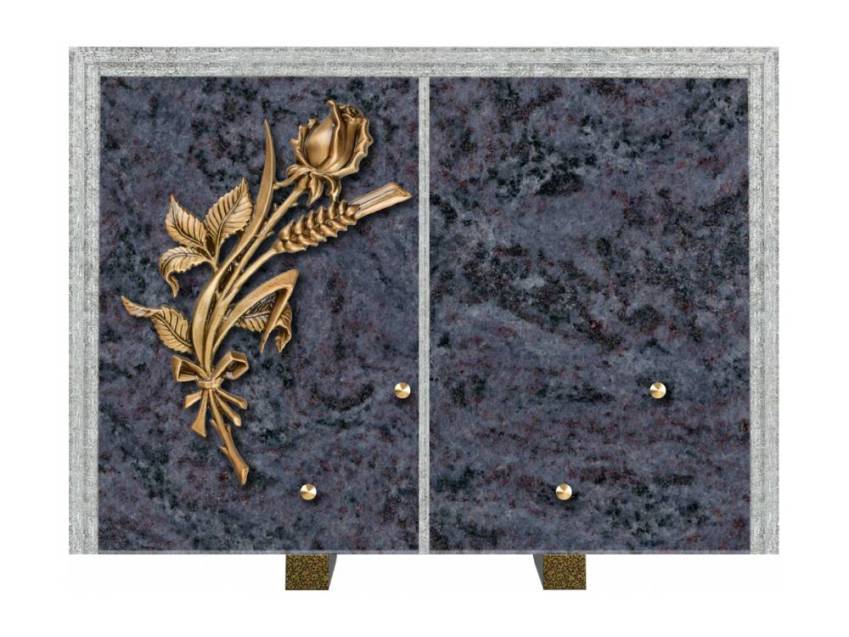 Nexiuma grave plaque