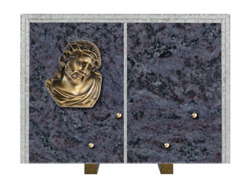 Nexiuma grave plaque