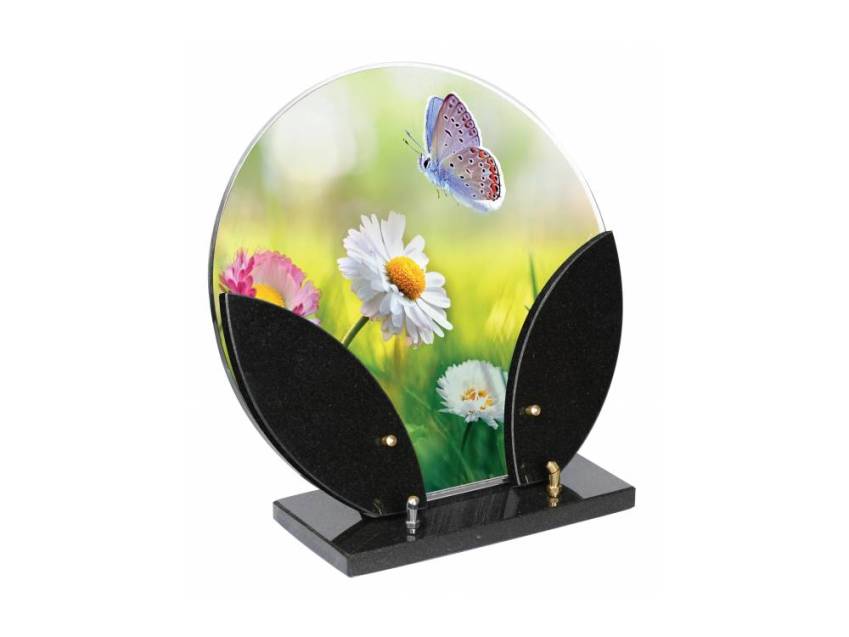 Hestium funeral plaque