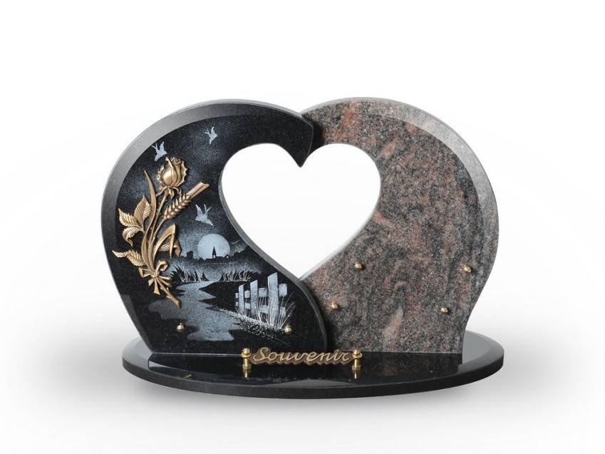 Granite Heart Plaque Singular.