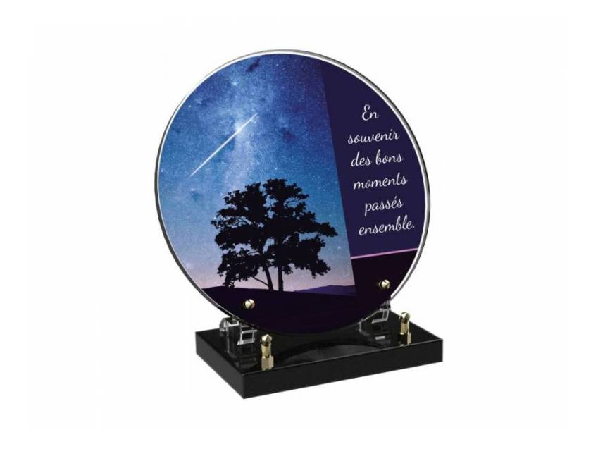 Engraved Plexiglas tribute plaque in English.