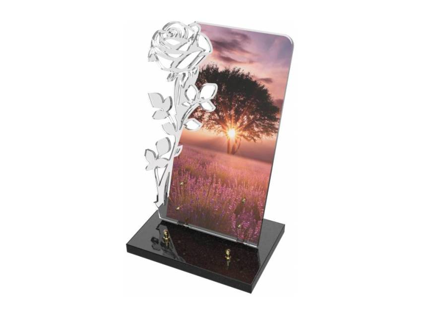 Curved sensitive Plexiglas plaque.