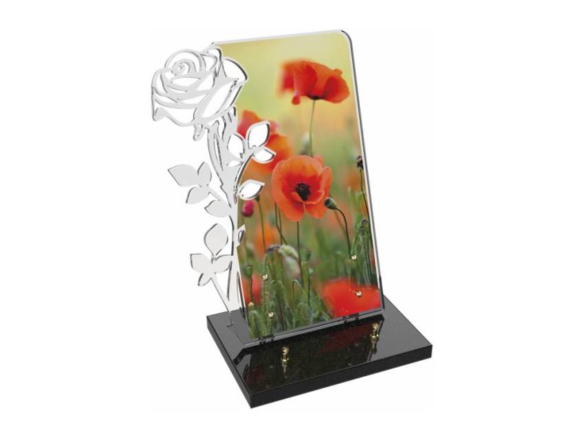 Curved sensitive Plexiglas plaque.