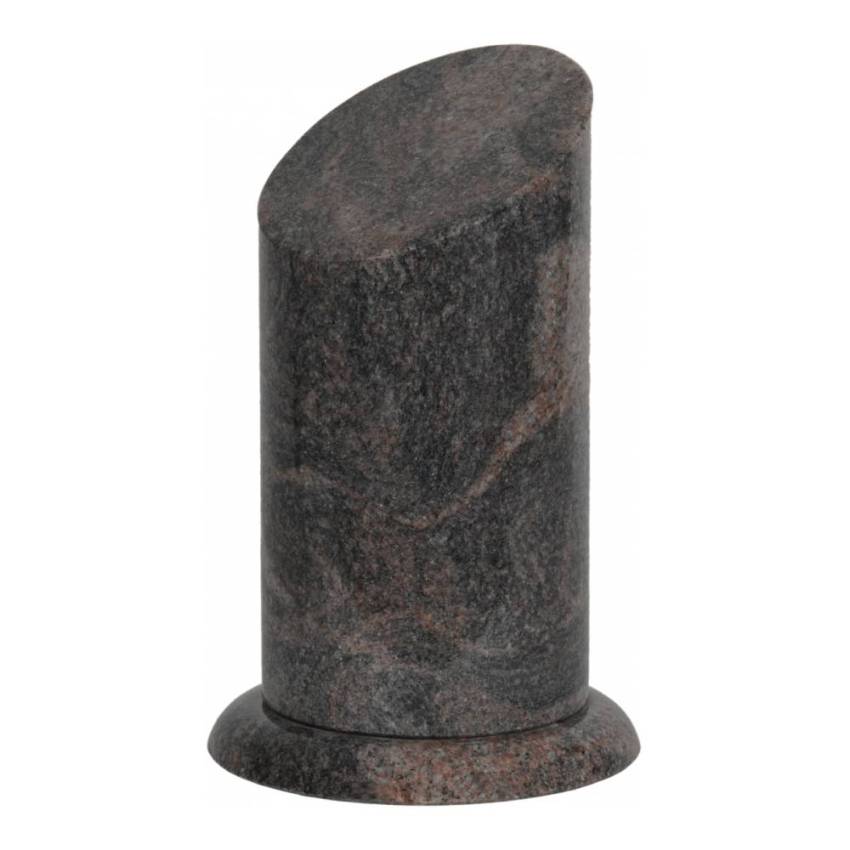 Granite urn, capacity 3 liters.