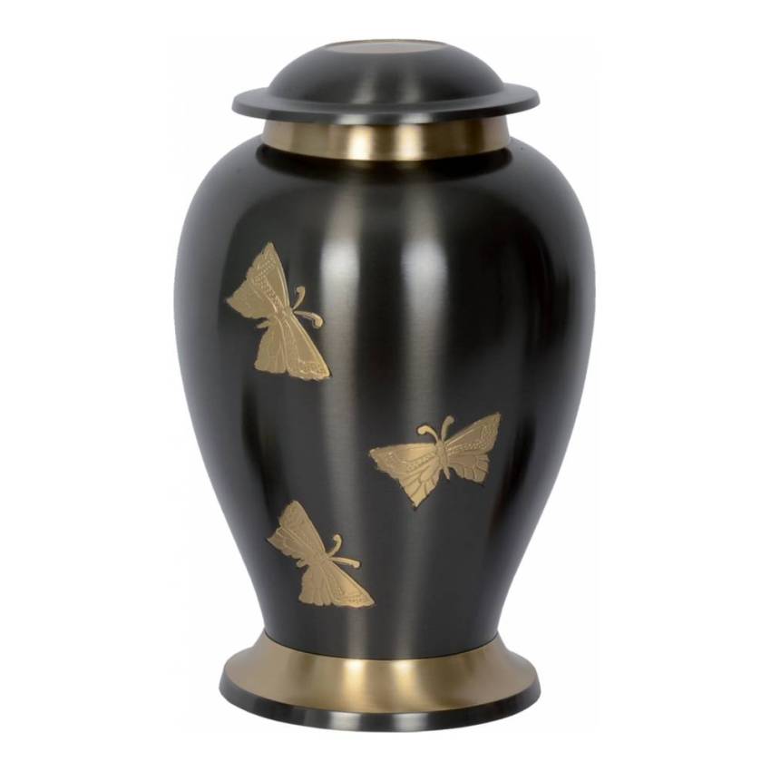 Artistic brass urn 3.5 liters.