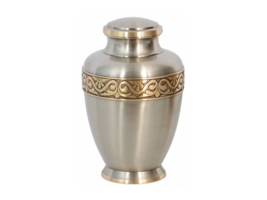 Symbolic brass urn, 3.5 liters.